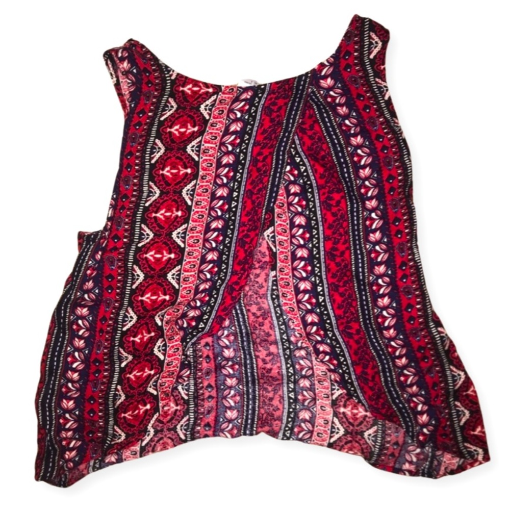Divided Open-Back Crop Tank - Picture 2 of 3